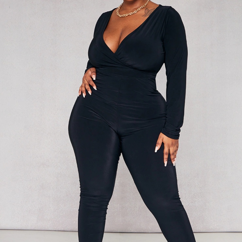 Pretty Little Thing Wrap Front Catsuit Jumpsuit NWT Size 22 (US)